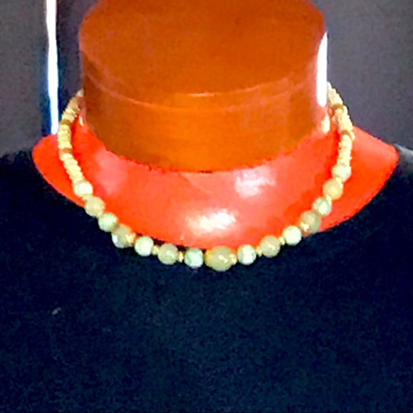 Necklace and bracelets set - Picture 2 of 5